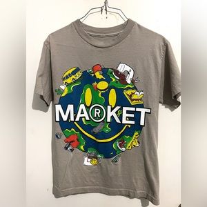 MARKET Graphic Tee